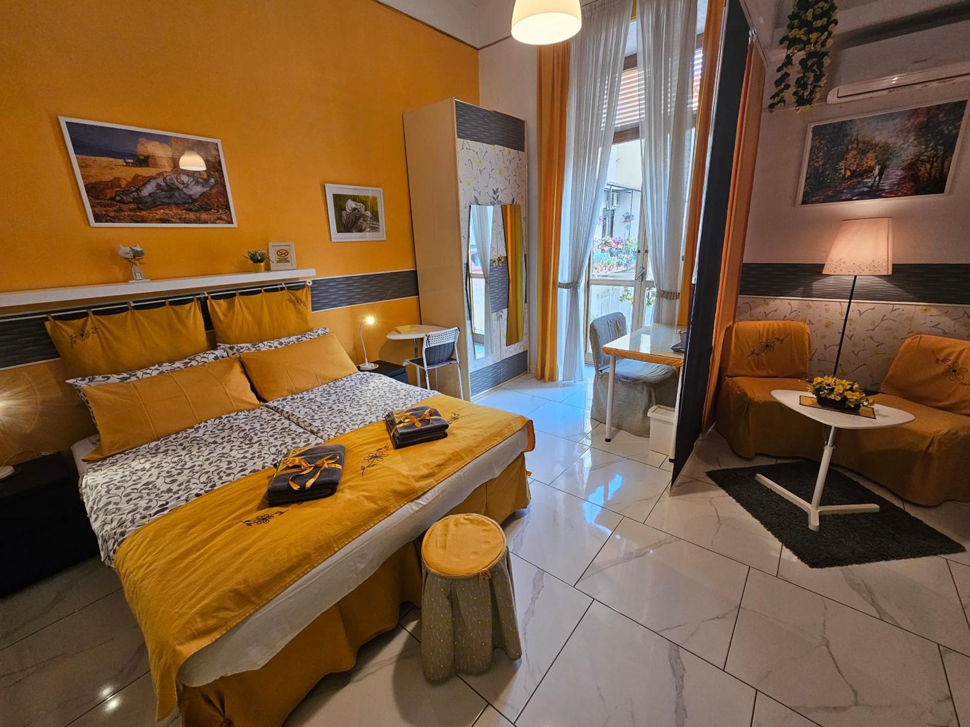 Lovely Flat Geraci Naples